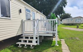 D & A Short Breaks - St Margarets Bay, Dover