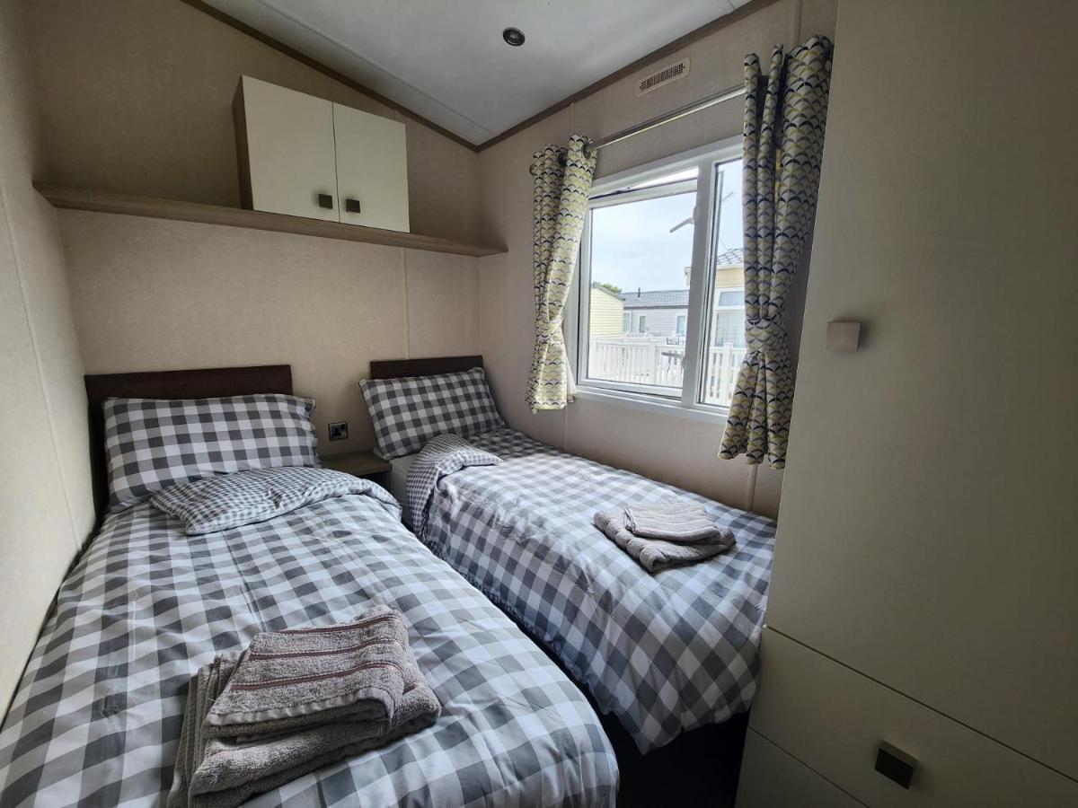 D & A Short Breaks - St Margarets Bay, Dover Hotell Saint Margaretʼs at Cliffe Eksteriør bilde
